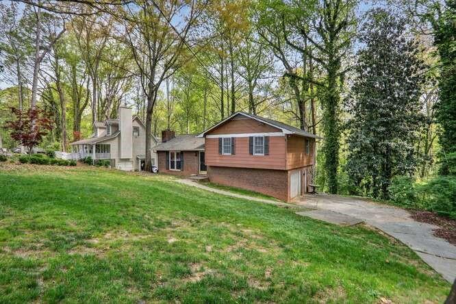 6431 Wright Road, Atlanta, GA 30328 — photo 2