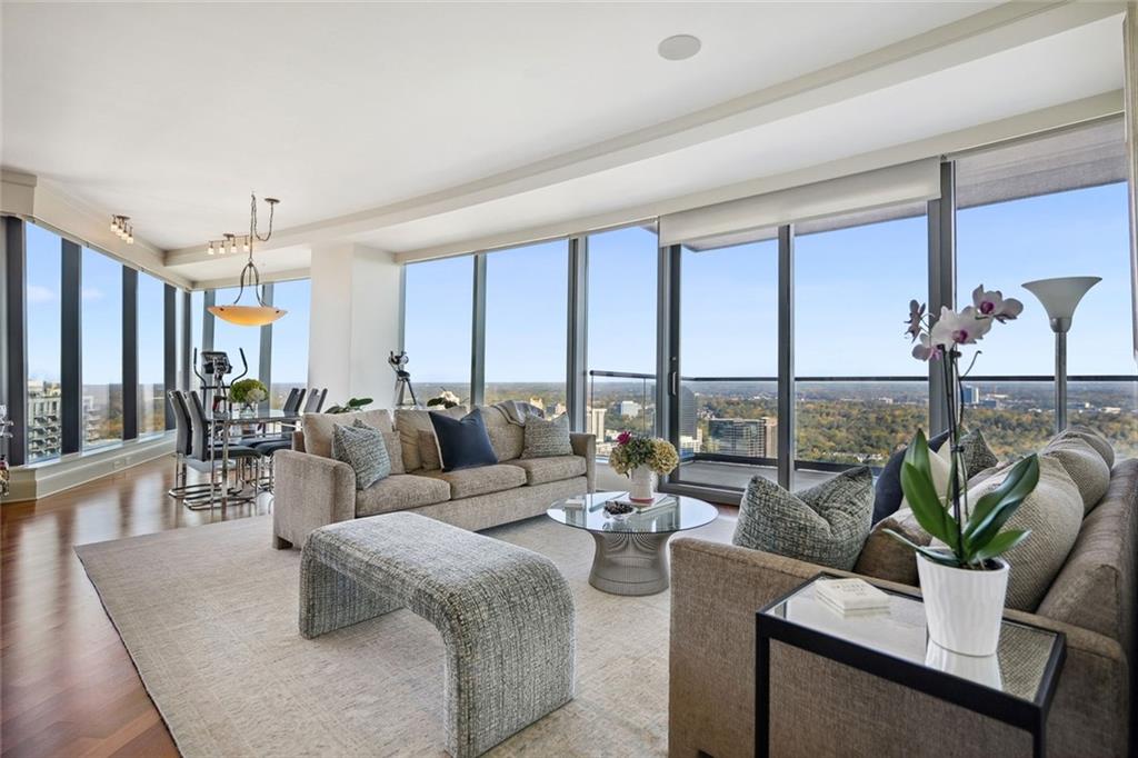 3344 Peachtree Road NE Unit 3204 — photo