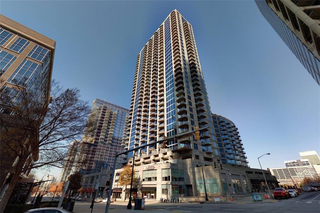 400 W Peachtree Street NW Unit 1011 — photo