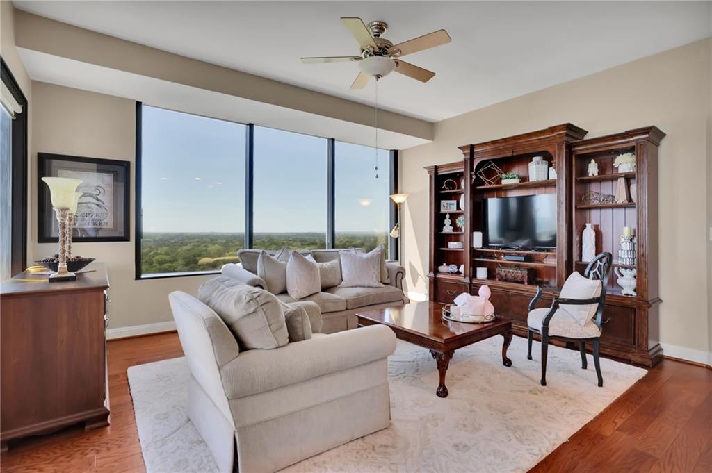 2828 Peachtree Road NW Unit 1901 — photo