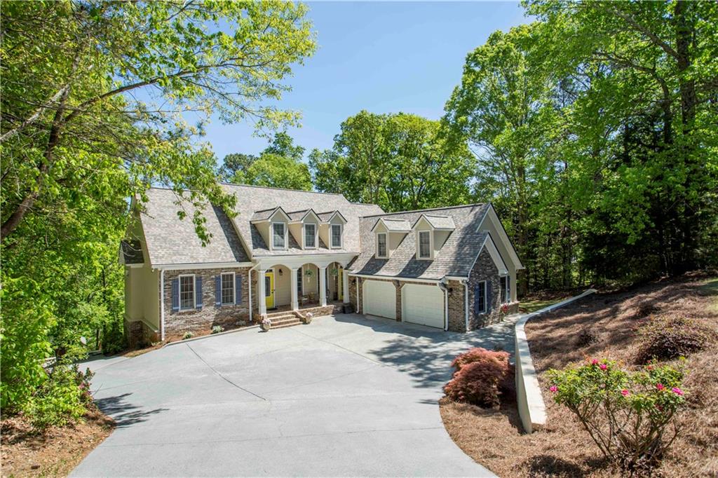 31 Rocky Circle NE — photo