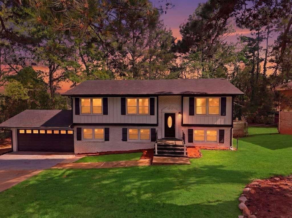 2304 S Hairston Road, Decatur, GA 30035