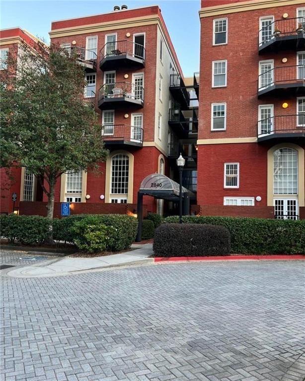 2840 Peachtree Road NW Unit 306 — photo