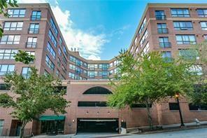 115 W Peachtree Place NW Unit 707 — photo