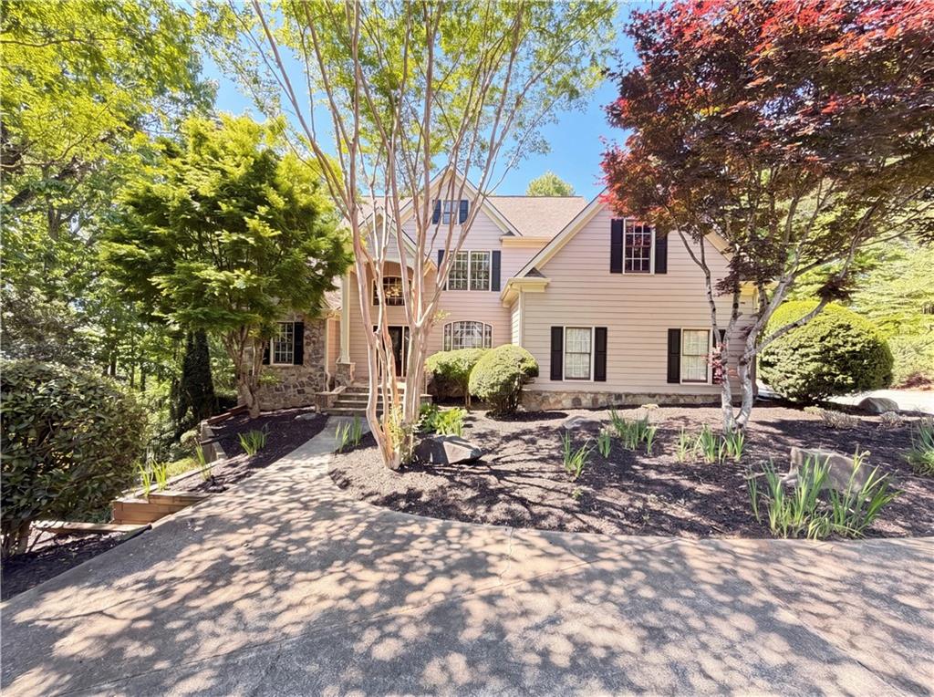 300 Ridgeview Trace — photo