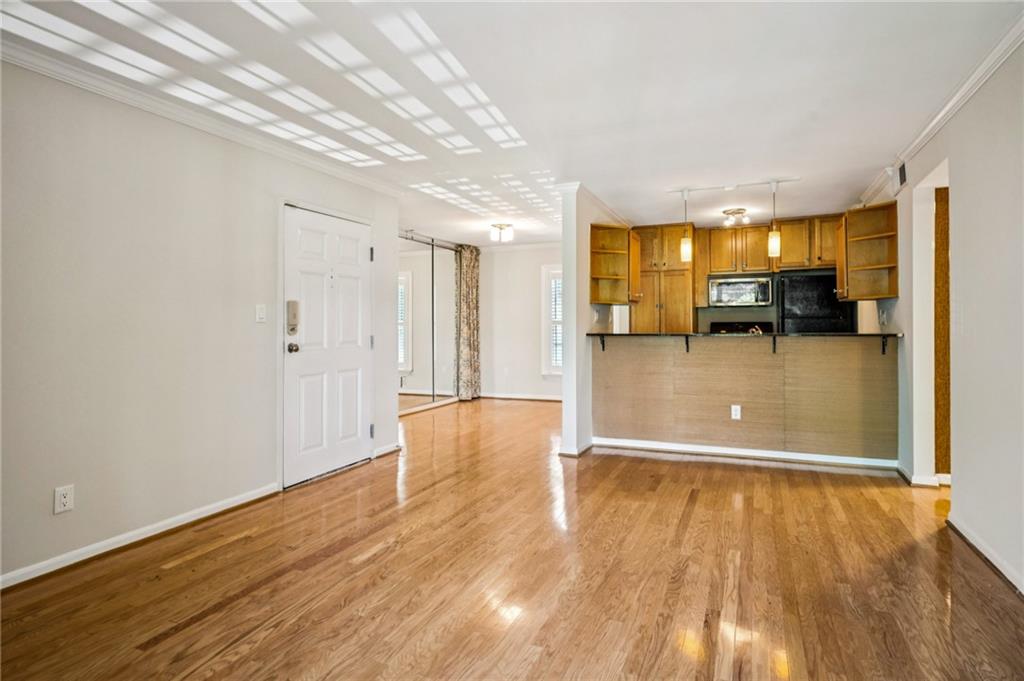 1445 Monroe Drive NE Unit E-9 — photo