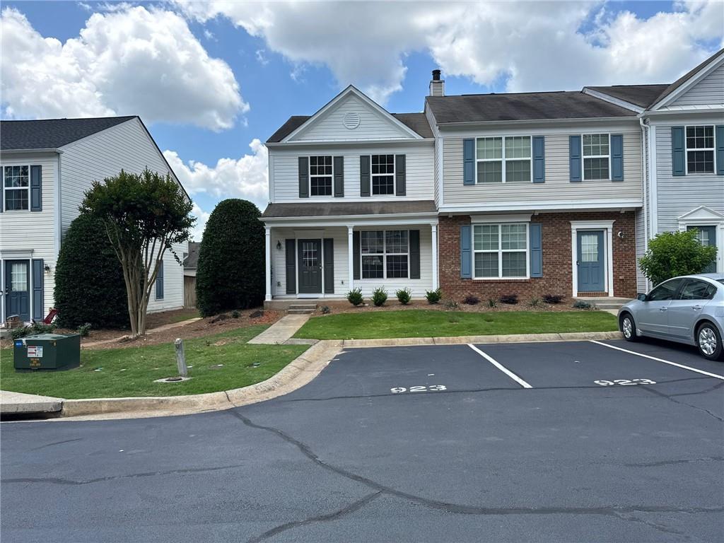 923 Prestwyck Court — photo