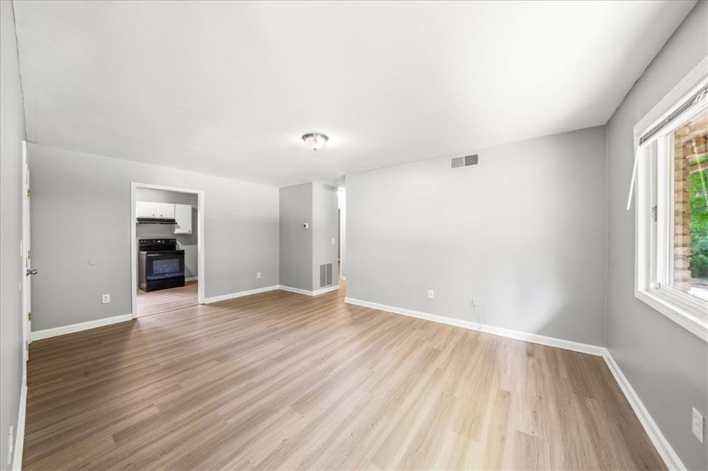 1627 Line Circle, Decatur, GA 30032 — photo 3
