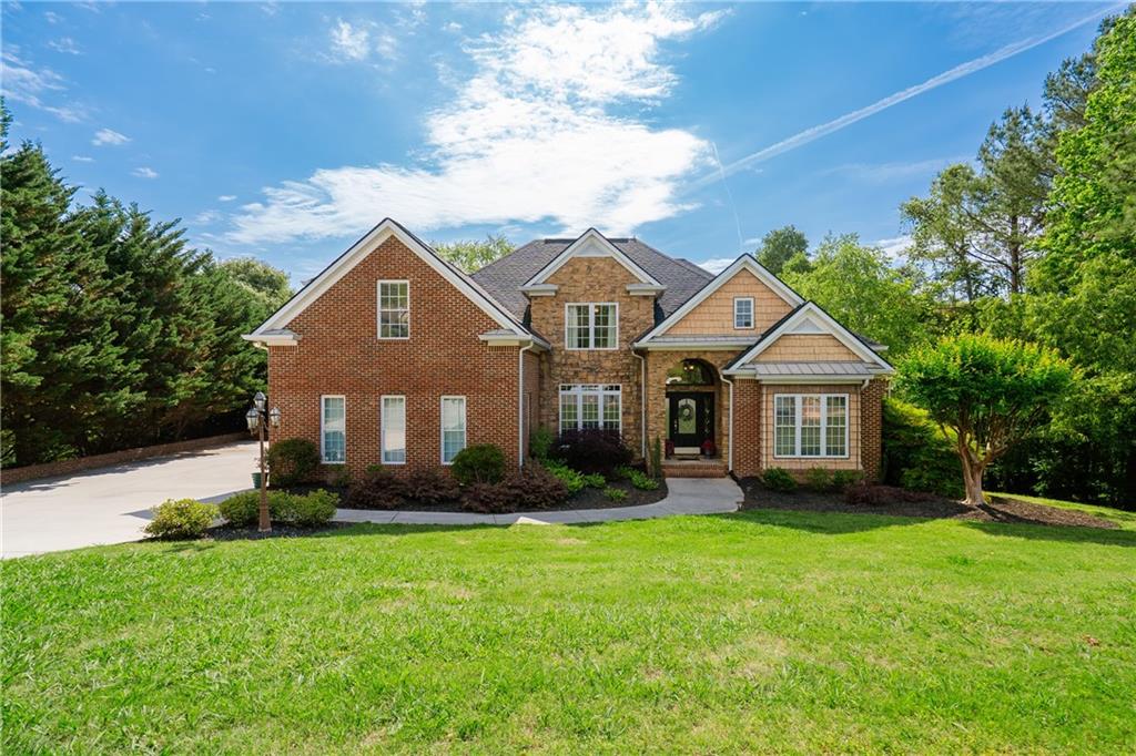 411 Overlook Way — photo