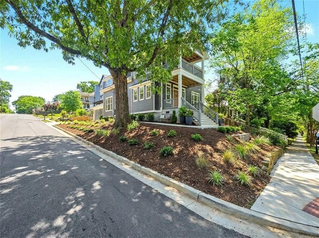 113 Vanira Avenue SE — photo