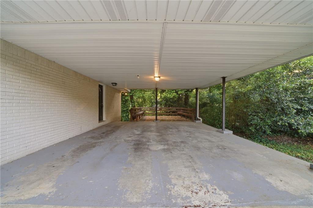 2275 Clifton Springs Road, Decatur GA 30034 — photo 2