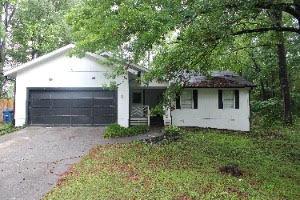 1495 Royalwyn Circle — photo