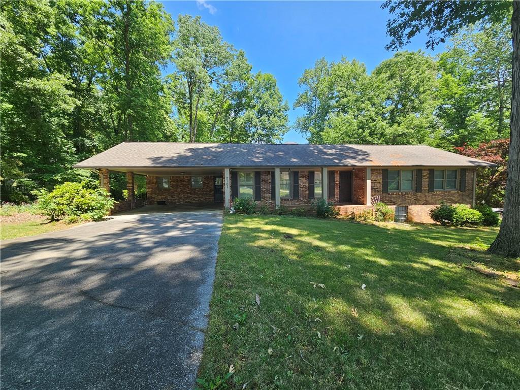 2107 Flat Shoals Road SW — photo