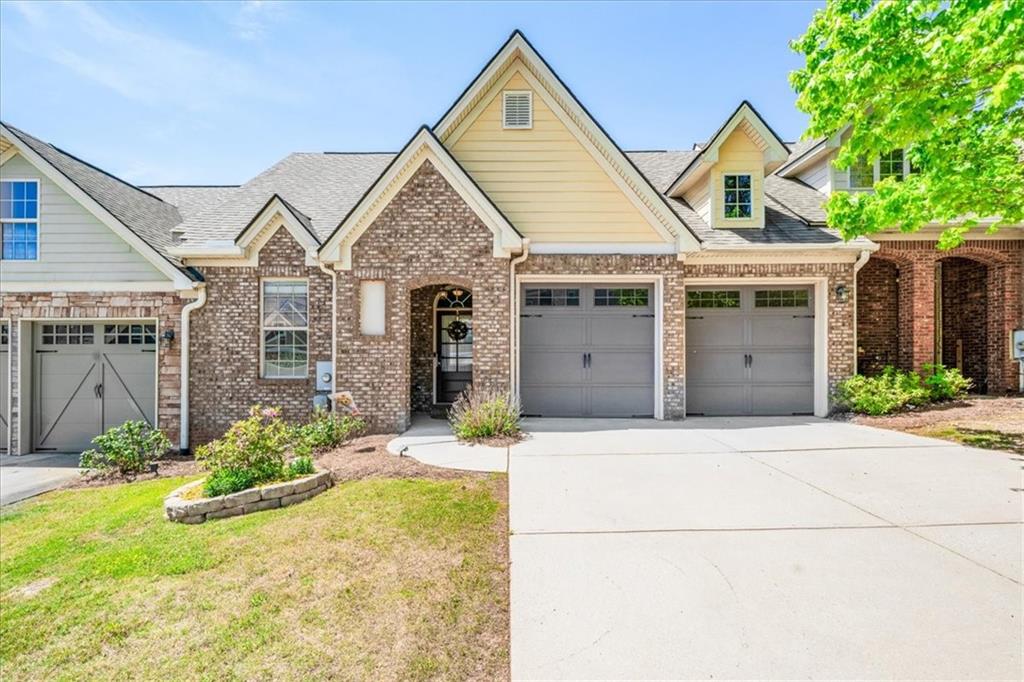 114 Stoneybrook Drive — photo