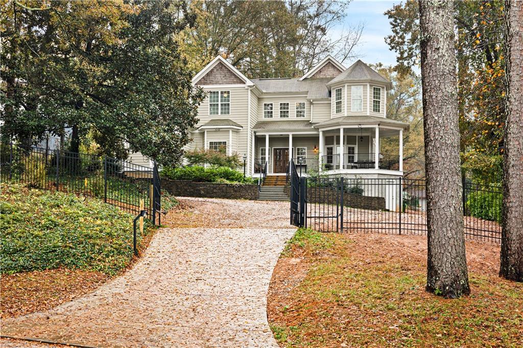 1125 Custer Avenue SE — photo
