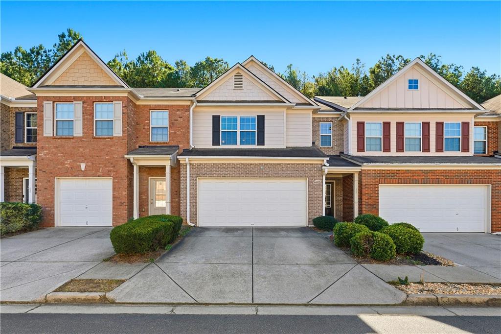 3923 Snipes Court — photo