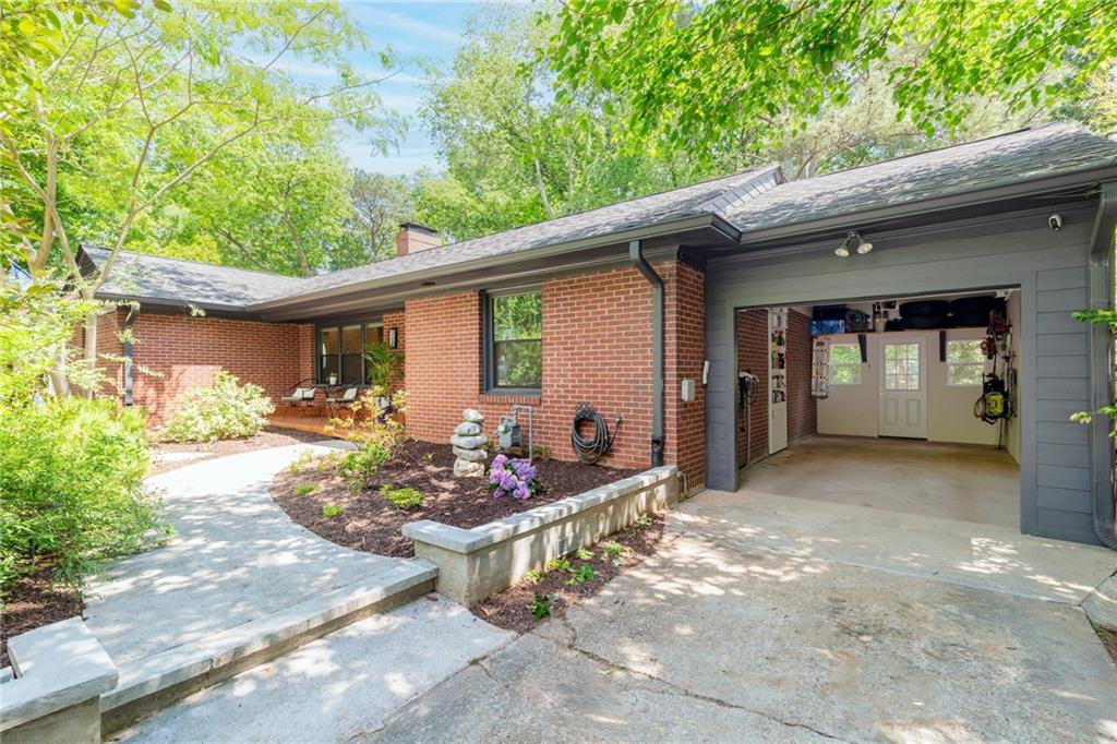 2413 N Decatur Road, Decatur, GA 30033 — photo 3
