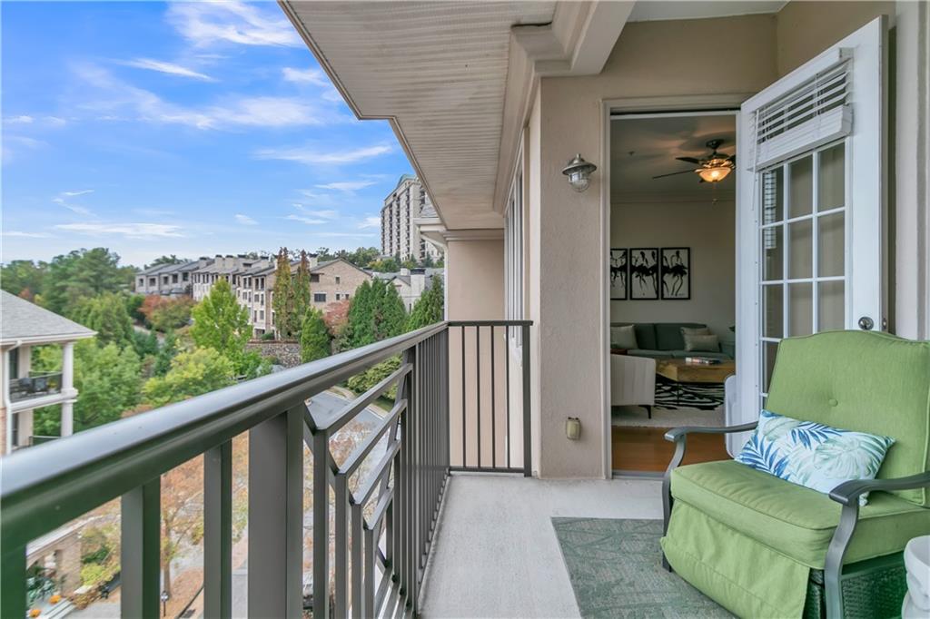 3621 Vinings Slope SE Unit 1537 — photo