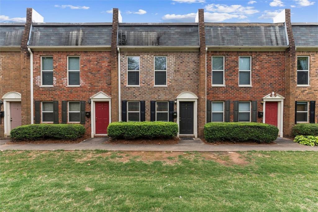 235 Winding River Drive Unit F — photo
