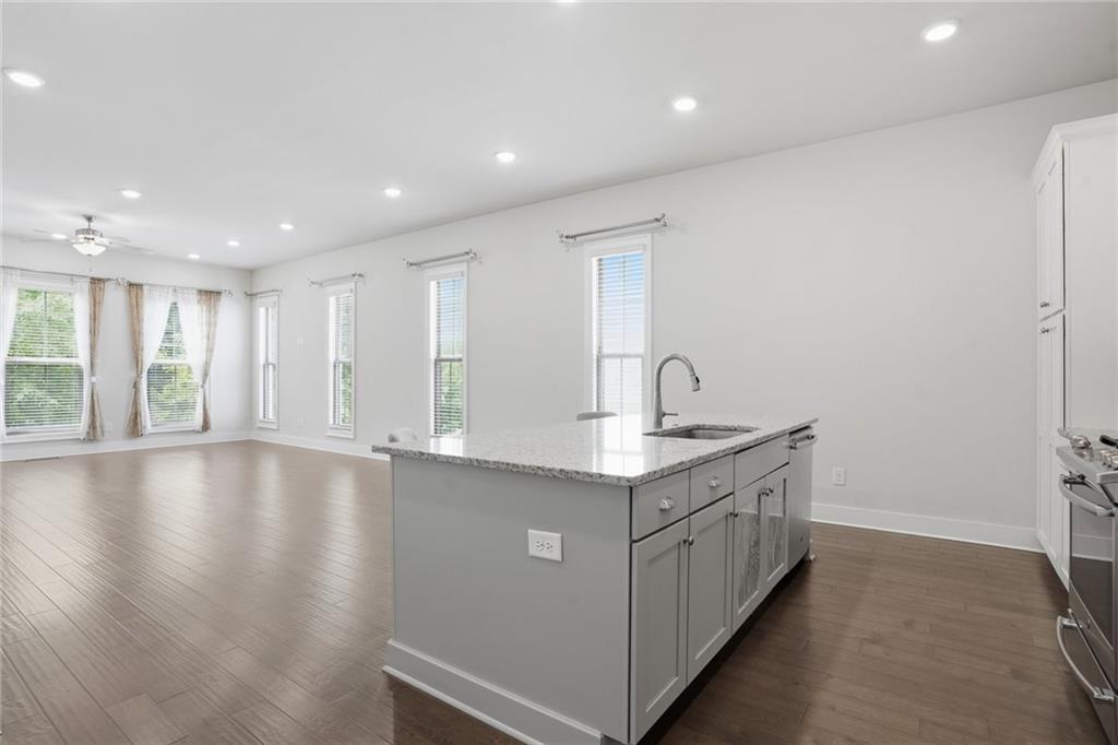 846 Constellation Drive, Decatur, GA 30033 — photo 3