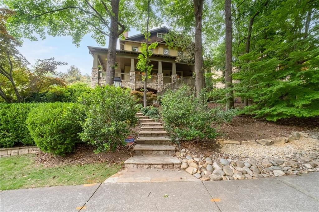 1370 Rock Springs Circle NE — photo