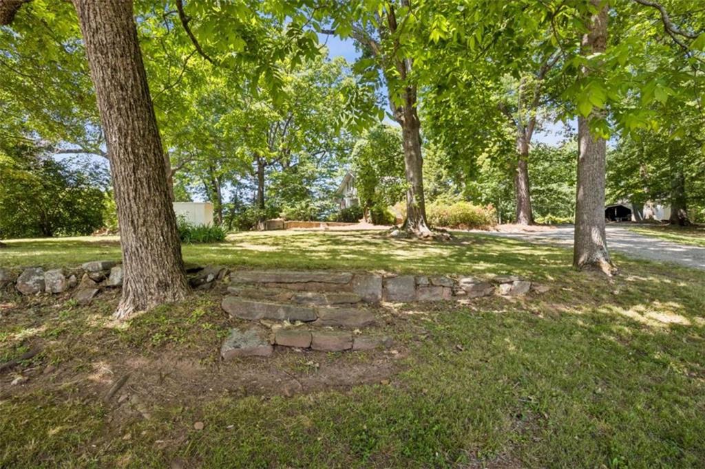 329 Gilbert Road, Jefferson, GA 30549 — photo 3