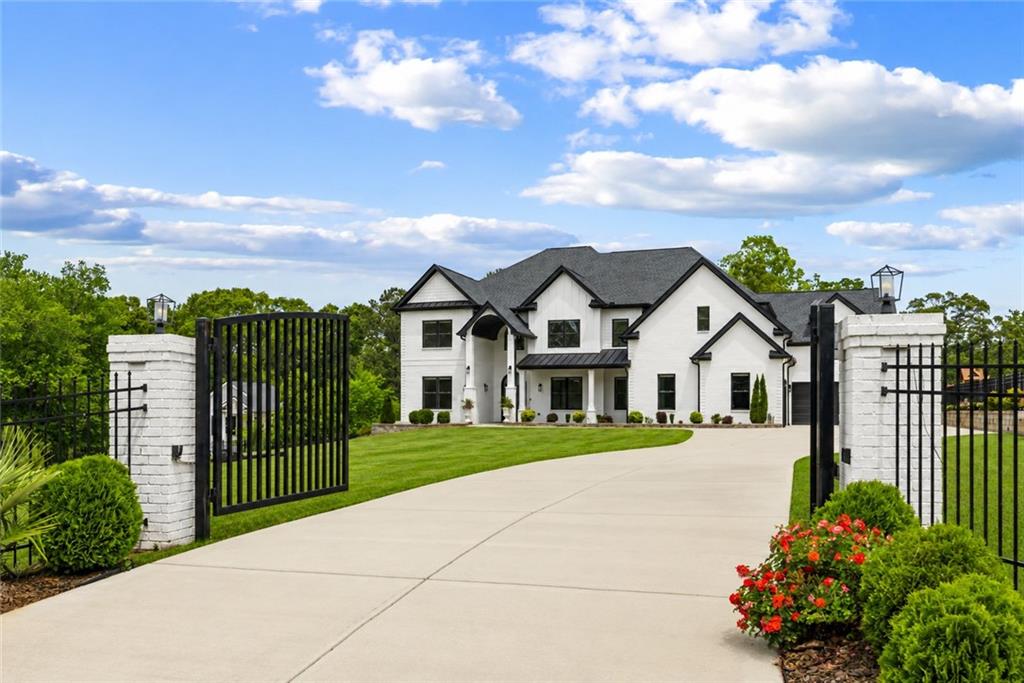 3735 Hamilton Mill Road — photo