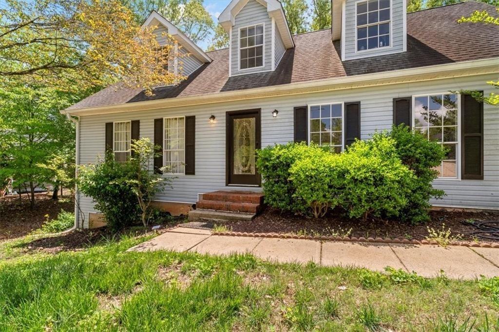 165 Colony Circle — photo