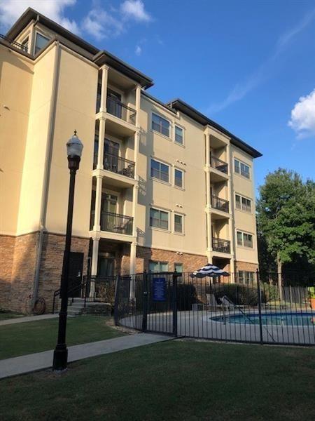 2230 Cheshire Bridge Road Unit 412 — photo