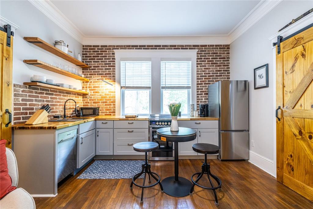 1144 Blue Ridge Avenue NE Unit 9 — photo