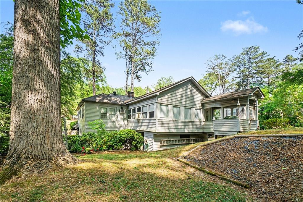 2088 E Roxboro Road NE, Atlanta GA 30324 — photo 2