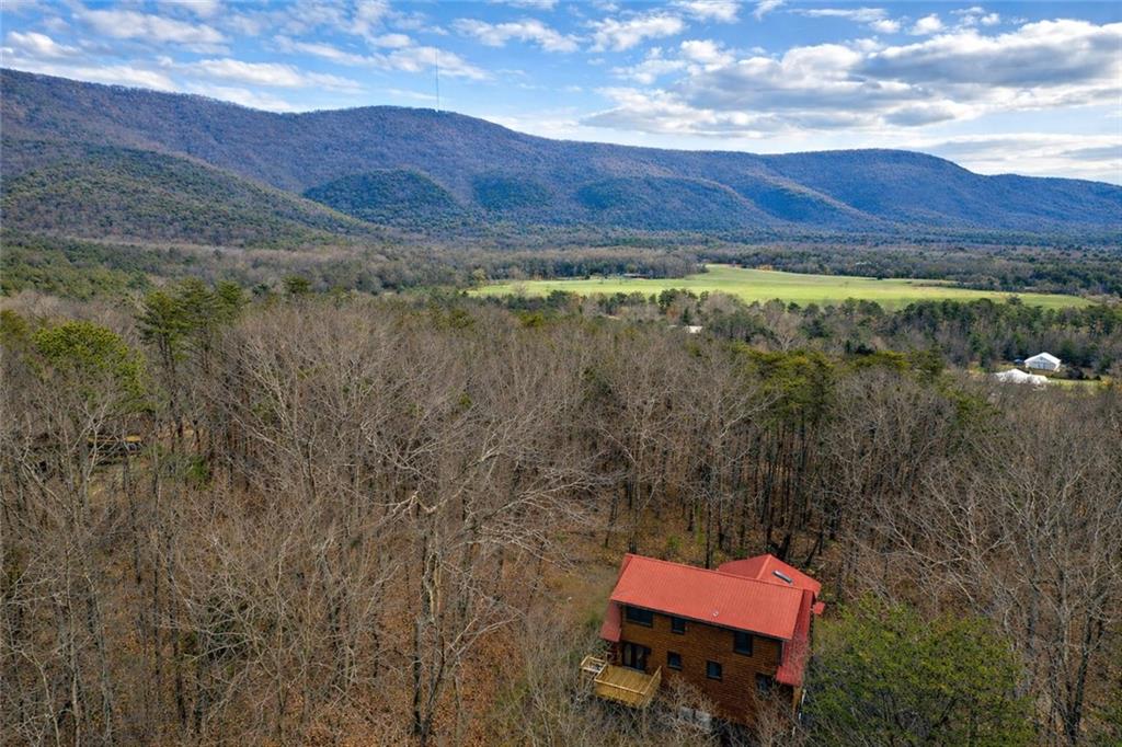 509 E Valley Road NE, Rydal GA 30171