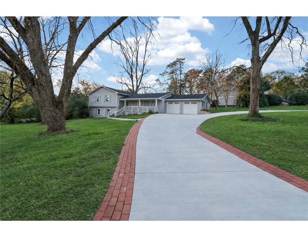 2842 Briarcliff Road NE — photo
