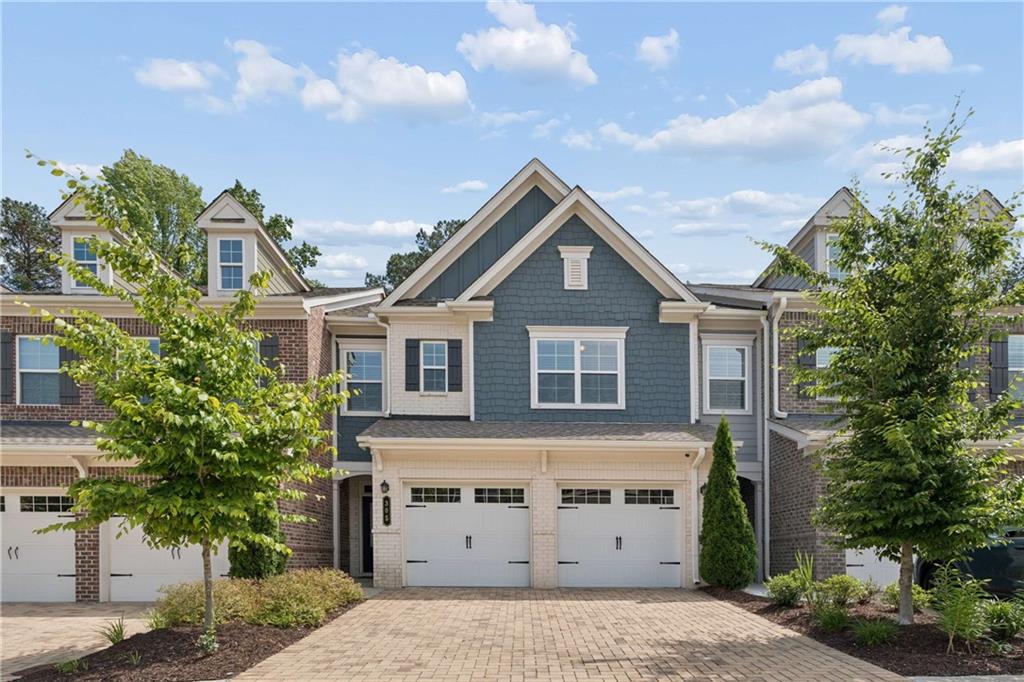 305 Duval Drive — photo