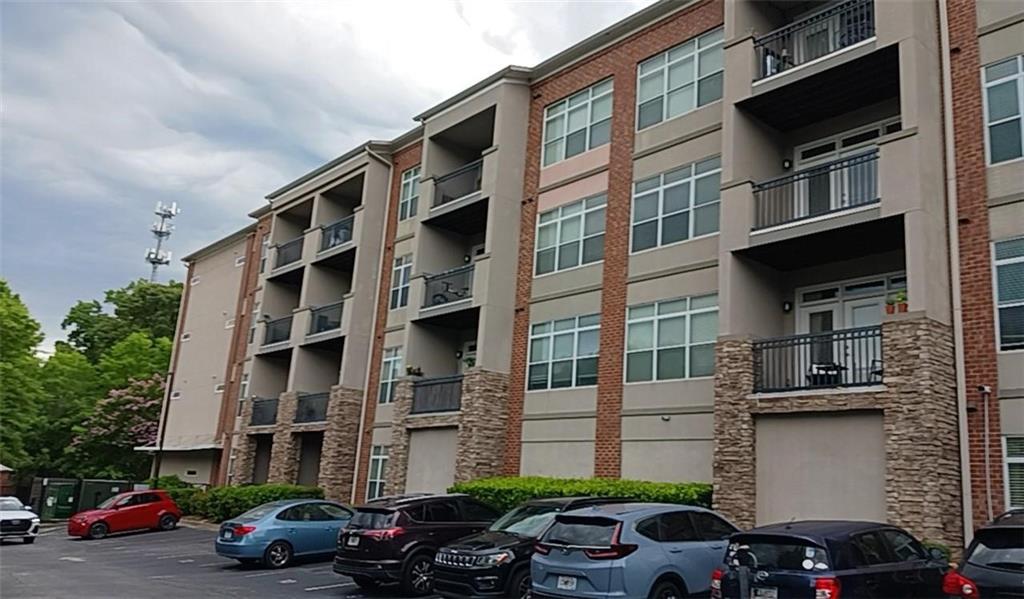 840 United Avenue SE Unit 408 — photo