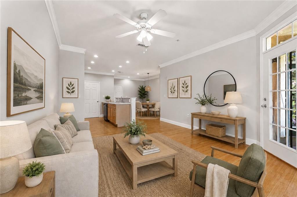 4201 Stratford Commons — photo