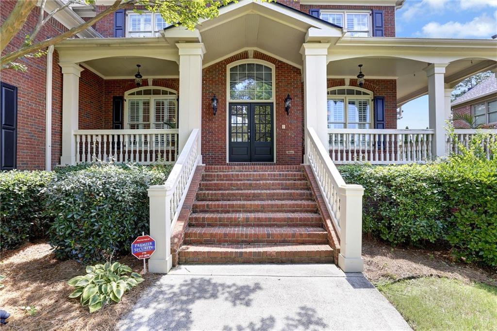 802 Pathview Court — photo