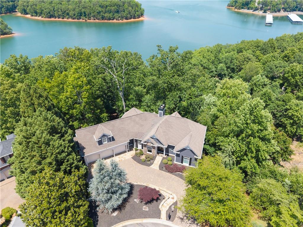 3546 Lake Breeze Lane — photo