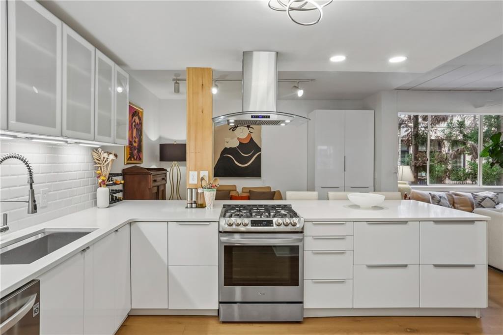 2632 Peachtree Road NW Unit 302B — photo