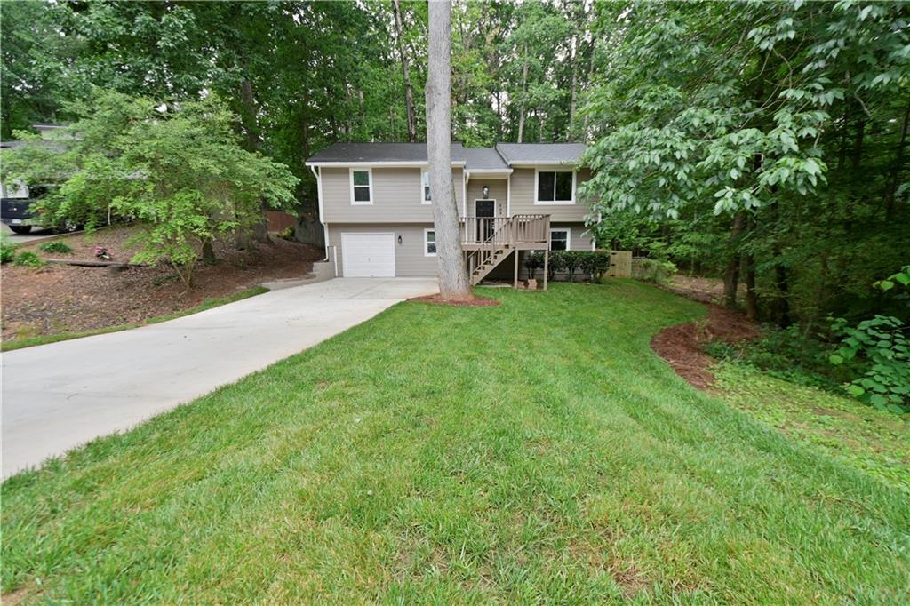 459 Ridgetop Drive NW, Acworth, GA 30102