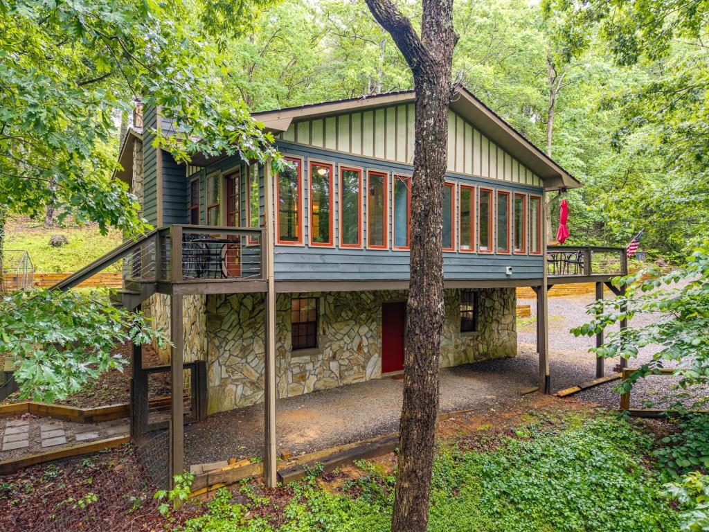 367 Virginia Drive, Blue Ridge, GA 30513 — photo 2