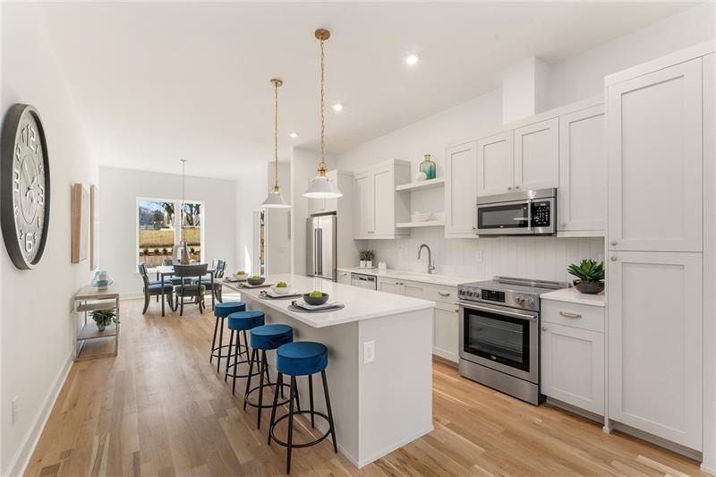 1237 Memorial Drive SE Unit 405 — photo