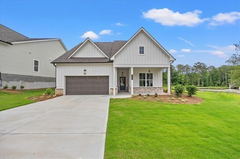 Home in Woodstock, GA 30189 — photo 2