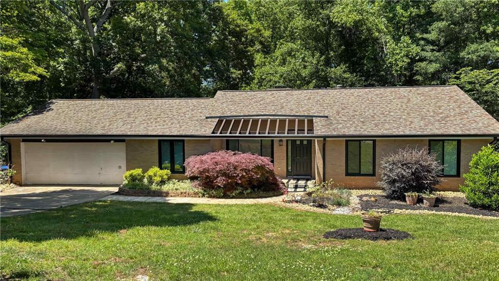 310 Saddle Creek Circle — photo