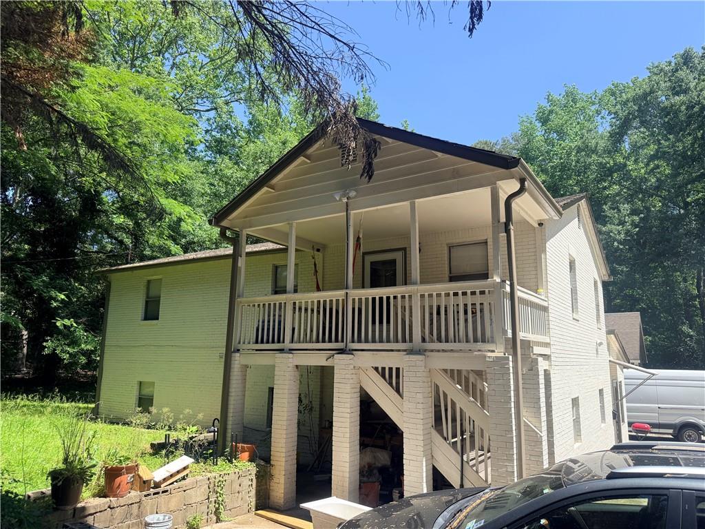 566 Hillcrest Rd — photo