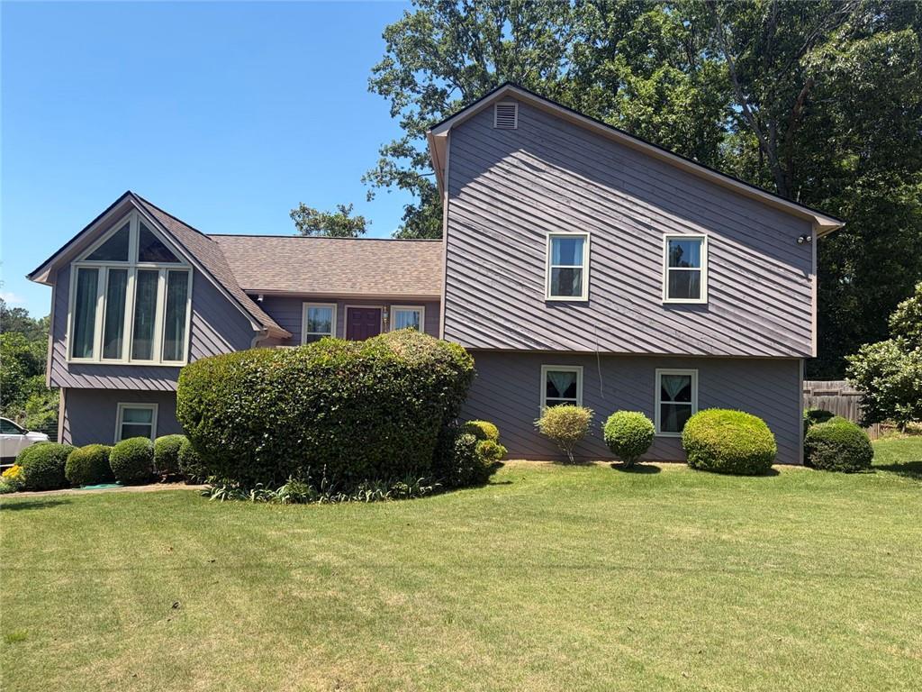 2315 St James Court — photo