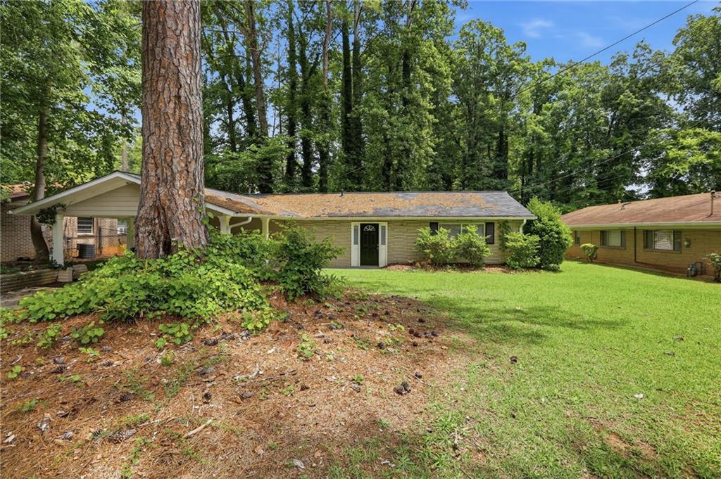 310 Flagstone Drive SW — photo
