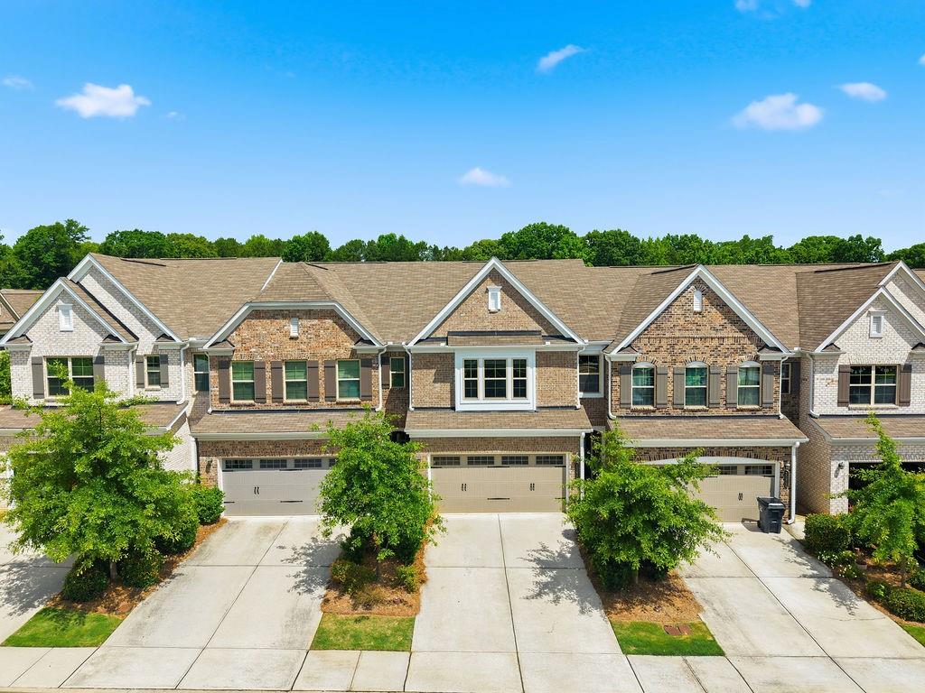 1162 Lanier Willow Path — photo