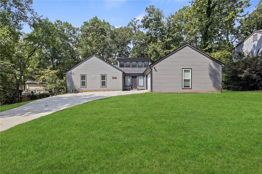 1060 Deer Chase Court — photo