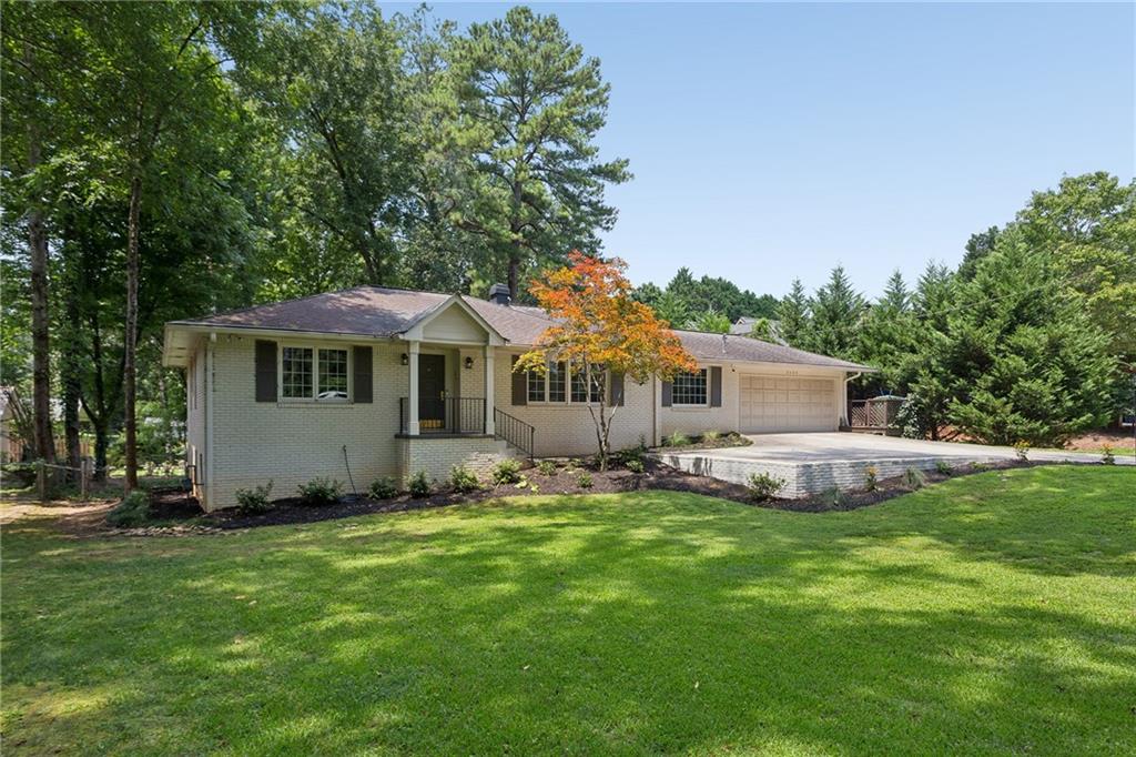 3920 Peachtree Dunwoody Road NE — photo